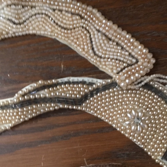 Vintage Peter Pan Beaded Collars - Picture 3 of 7
